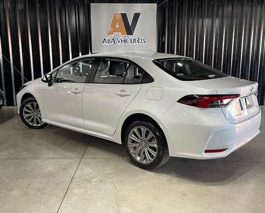 TOYOTA-COROLLA-2021