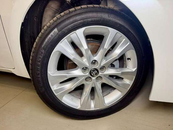 TOYOTA-COROLLA-2017