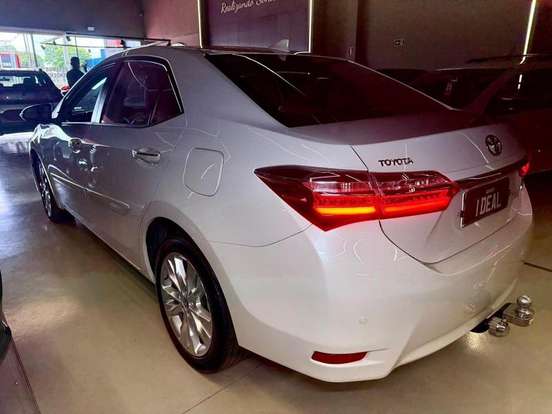 TOYOTA-COROLLA-2.0 XEI 16V FLEX 4P AUTOMÁTICO TOYOTA-COROLLA-2017