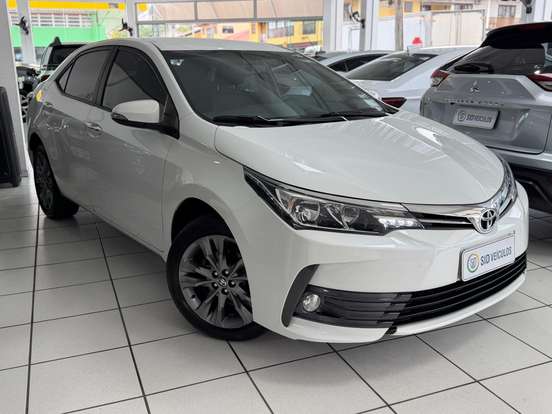 TOYOTA-COROLLA-2018