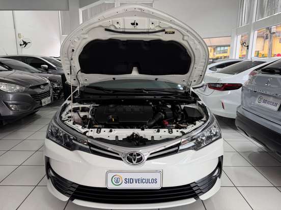 TOYOTA-COROLLA-2018