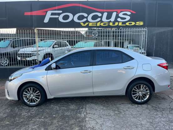 TOYOTA-COROLLA-2015