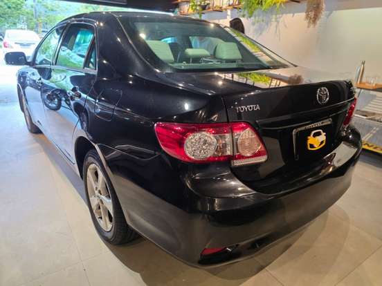 TOYOTA-COROLLA-2014