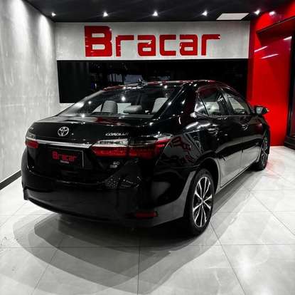 TOYOTA-COROLLA-2017