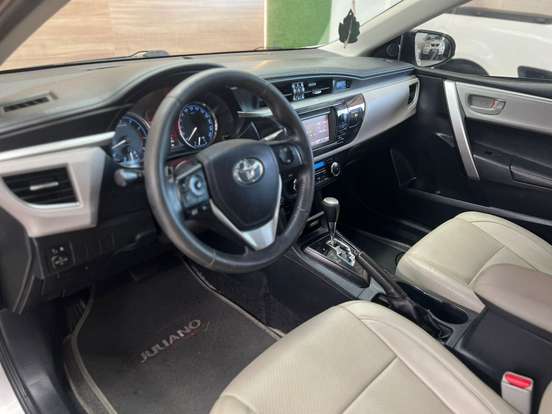 TOYOTA-COROLLA-2014
