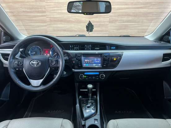 TOYOTA-COROLLA-2014