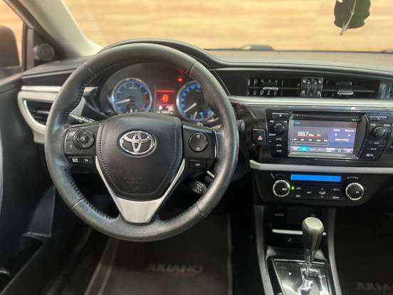 TOYOTA-COROLLA-2014