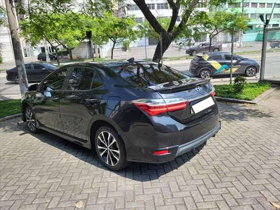TOYOTA-COROLLA-2017