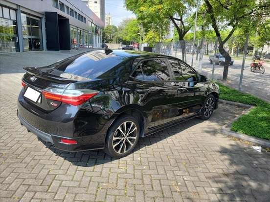 TOYOTA-COROLLA-2017