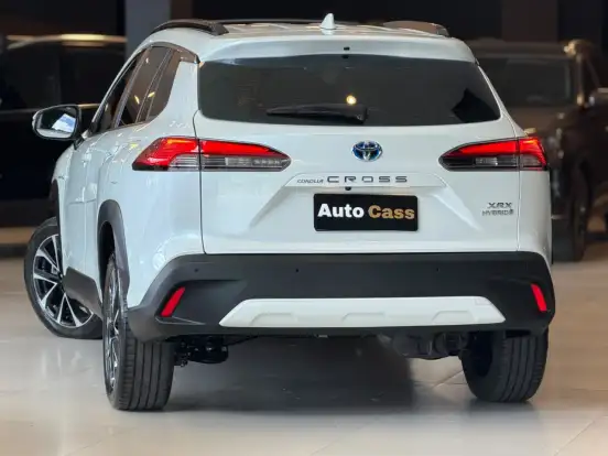TOYOTA-COROLLA CROSS-2024