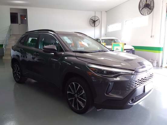 TOYOTA-COROLLA CROSS-2024