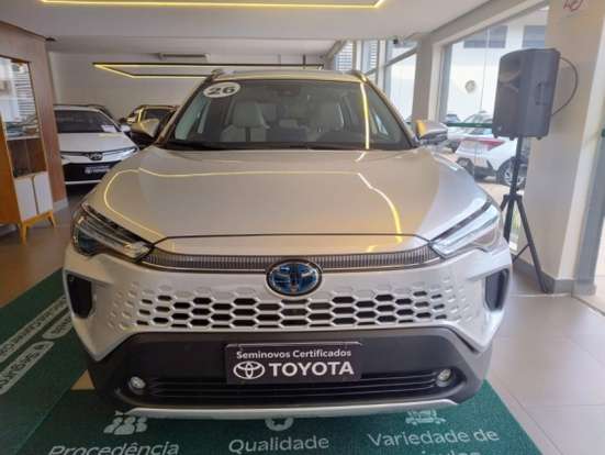 TOYOTA-COROLLA CROSS-2025