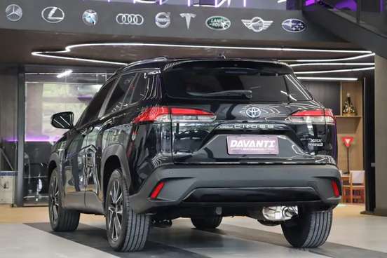 TOYOTA-COROLLA CROSS-2021