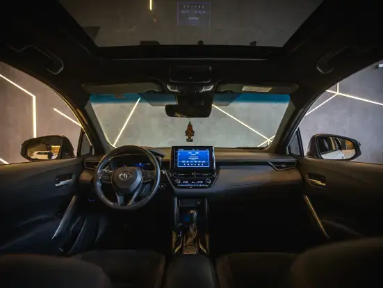 TOYOTA-COROLLA CROSS-2023