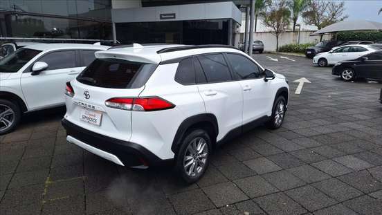 TOYOTA-COROLLA CROSS-2024