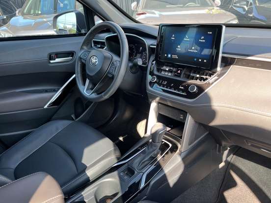 TOYOTA-COROLLA CROSS-2.0 VVT-IE FLEX XRE DIRECT SHIFT TOYOTA-COROLLA CROSS-2024