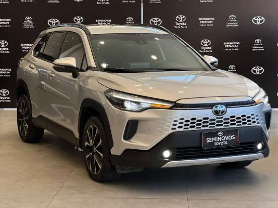TOYOTA-COROLLA CROSS-2024