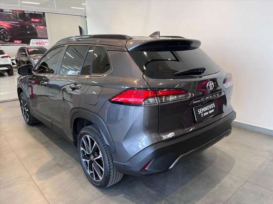 TOYOTA-COROLLA CROSS-2024