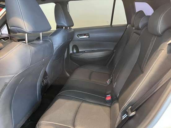 TOYOTA-COROLLA CROSS-2024