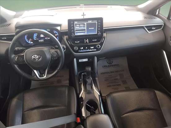 TOYOTA-COROLLA CROSS-2022