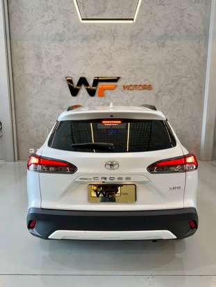 TOYOTA-COROLLA CROSS-2023
