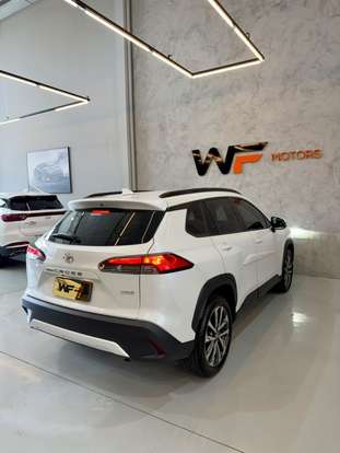 TOYOTA-COROLLA CROSS-2023