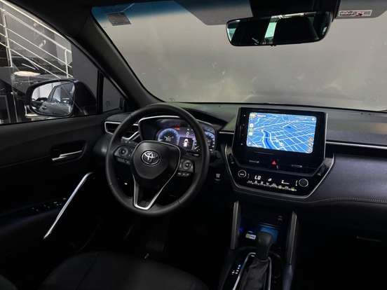TOYOTA-COROLLA CROSS-2024