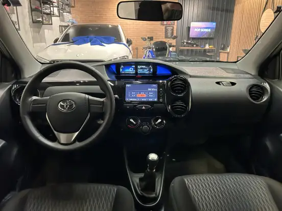 TOYOTA-ETIOS-1.3 X 16V FLEX 4P MANUAL TOYOTA-ETIOS-2016