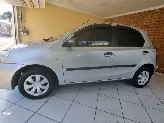 TOYOTA-ETIOS-1.3 X 16V FLEX 4P MANUAL TOYOTA-ETIOS-2013