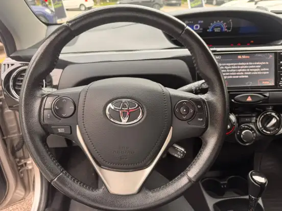 TOYOTA-ETIOS-2017