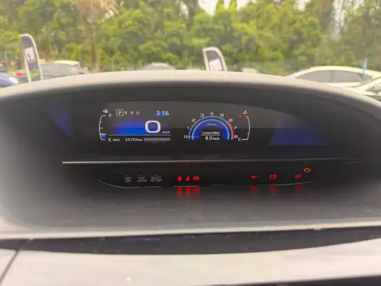TOYOTA-ETIOS-2017
