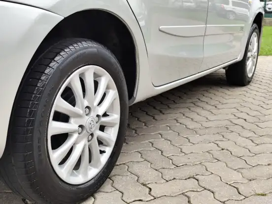 TOYOTA-ETIOS-2013