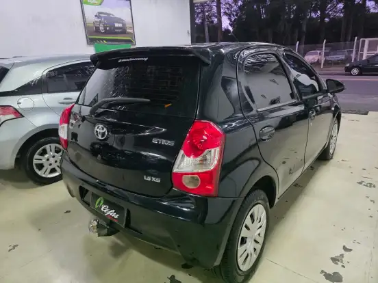 TOYOTA-ETIOS-1.5 XS 16V FLEX 4P MANUAL TOYOTA-ETIOS-2015