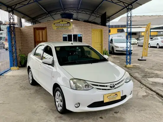 TOYOTA-ETIOS-1.5 XS SEDAN 16V FLEX 4P MANUAL TOYOTA-ETIOS-2016