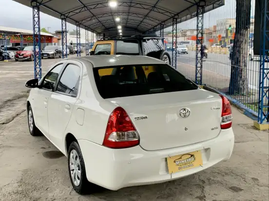 TOYOTA-ETIOS-1.5 XS SEDAN 16V FLEX 4P MANUAL TOYOTA-ETIOS-2016