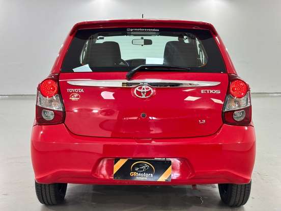 TOYOTA-ETIOS-1.3 X 16V FLEX 4P MANUAL TOYOTA-ETIOS-2019