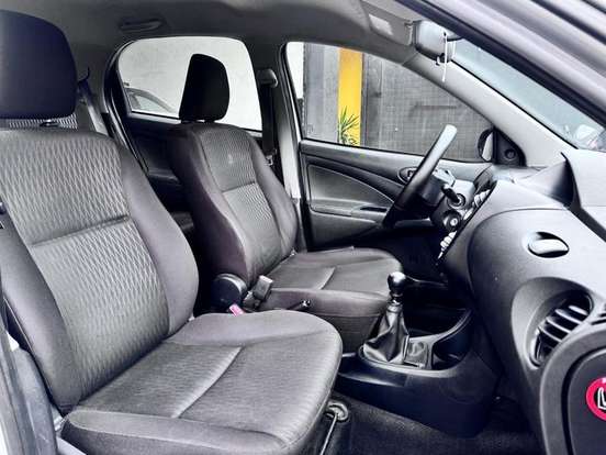 TOYOTA-ETIOS-2018