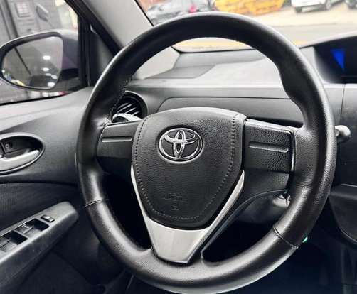 TOYOTA-ETIOS-2018