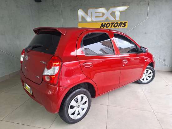 TOYOTA-ETIOS-1.3 X 16V FLEX 4P MANUAL TOYOTA-ETIOS-2014