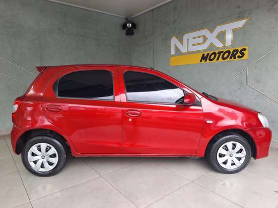 TOYOTA-ETIOS-1.3 X 16V FLEX 4P MANUAL TOYOTA-ETIOS-2014