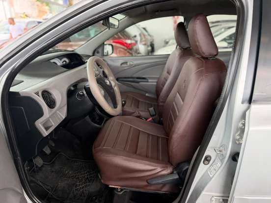 TOYOTA-ETIOS-2013