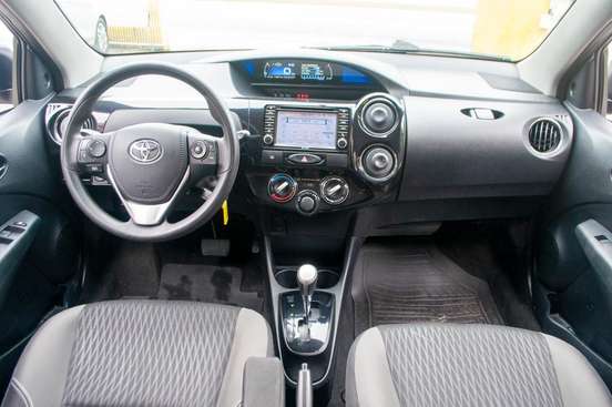 TOYOTA-ETIOS-1.5 READY 16V FLEX 4P AUTOMÁTICO TOYOTA-ETIOS-2016