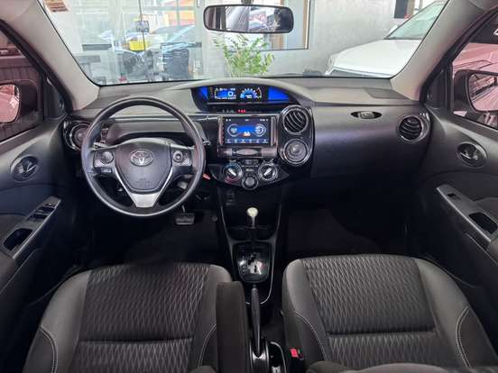 TOYOTA-ETIOS-1.5 X PLUS SEDAN 16V FLEX 4P AUTOMÁTICO TOYOTA-ETIOS-2019