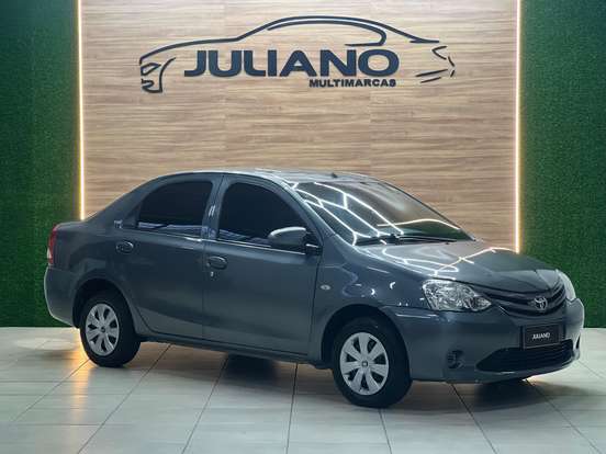 TOYOTA-ETIOS-2014