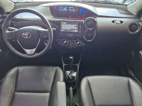 TOYOTA-ETIOS-2016