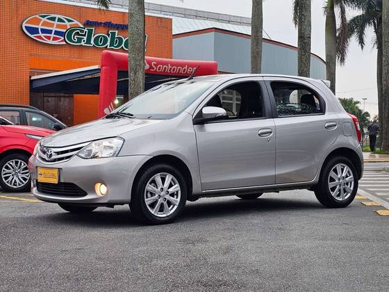 TOYOTA ETIOS 1.5 XLS 16V FLEX 4P AUTOMÁTICO