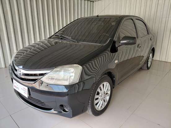 TOYOTA-ETIOS-2013