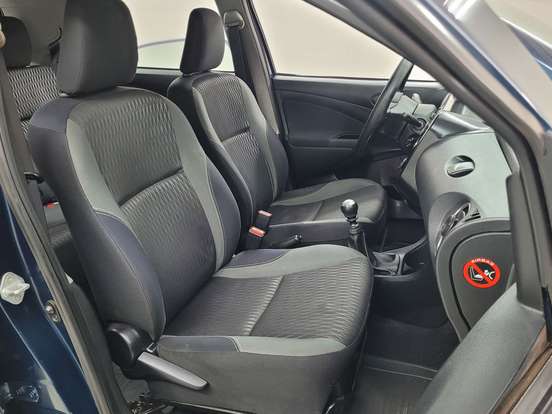 TOYOTA-ETIOS-2016