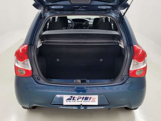 TOYOTA-ETIOS-1.5 XS 16V FLEX 4P MANUAL TOYOTA-ETIOS-2016