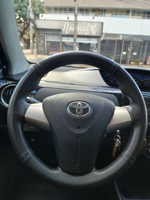 TOYOTA-ETIOS-2013